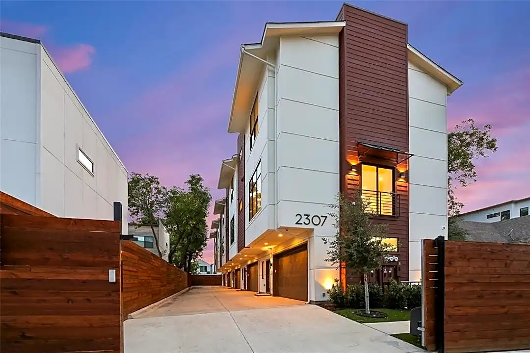 2307 Kirby St A Condos Dallas TX 75204