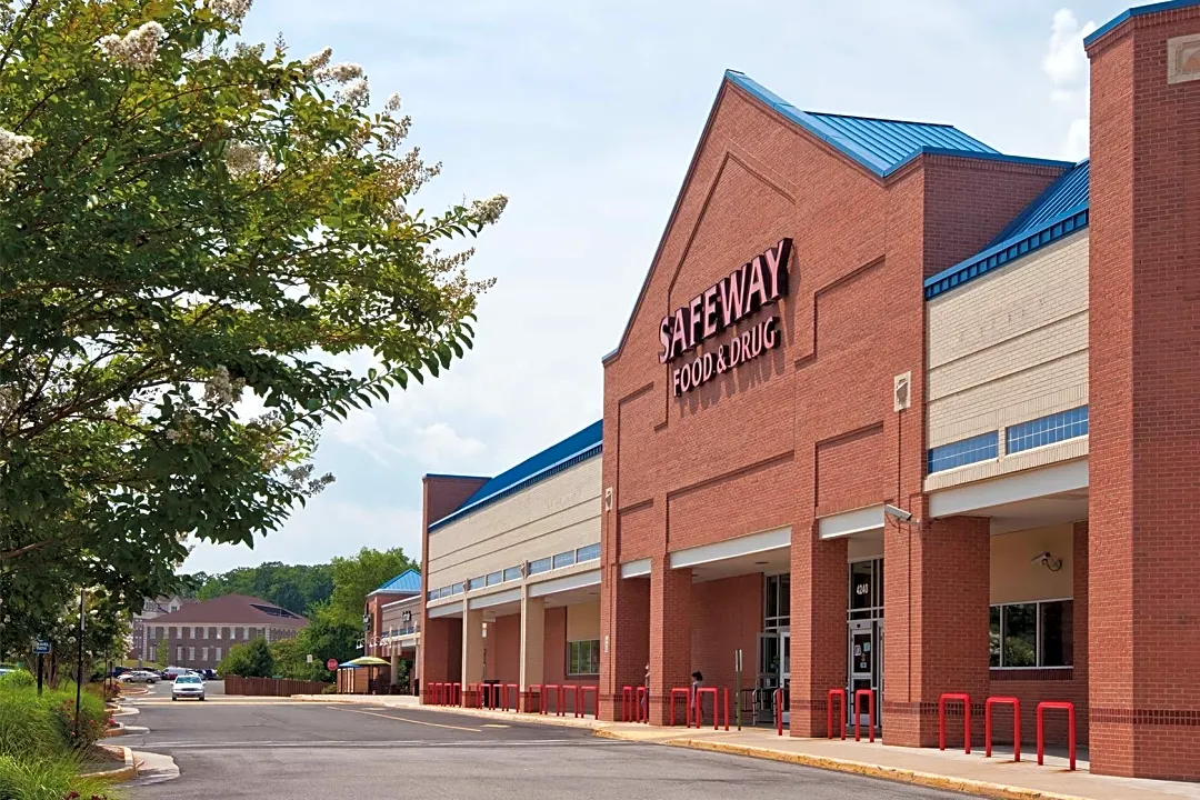 Potomac Mills (192 stores) - shopping in Woodbridge, Virginia VA VA 22192 -  MallsCenters