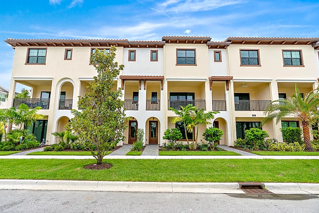 Turnbury at Palm Beach Gardens - Apartments in Palm Beach Gardens, FL