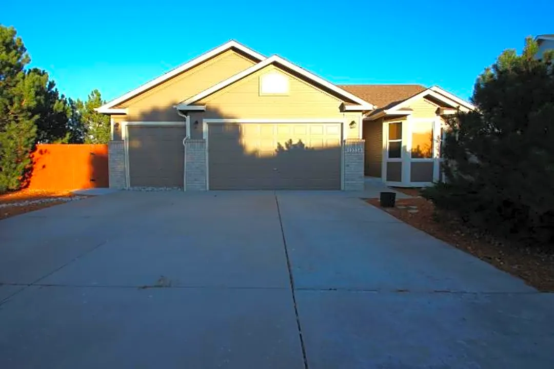 12339 Sleeping Bear Rd | Peyton, CO Houses for Rent | Rent.