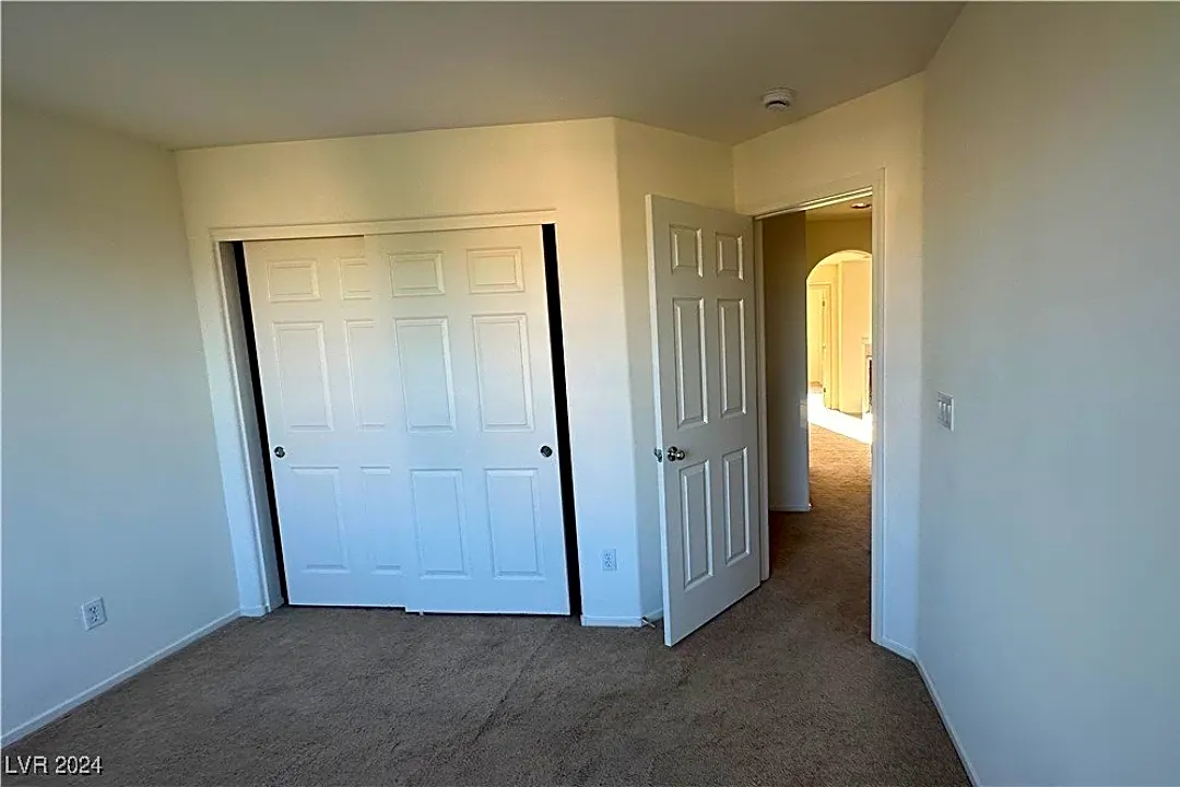 9925 Morpeth St 0 Houses Las Vegas, NV 89178