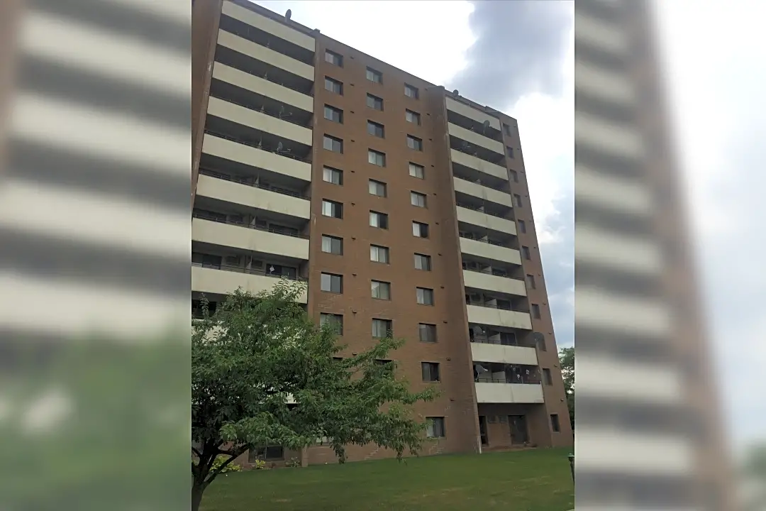 Oakland Park Towers II Apartments