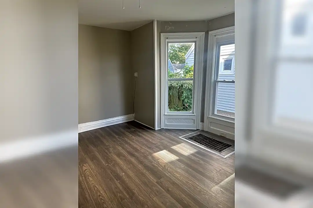 16 Central Ave 16 Central Ave unit 1 Batavia, NY Apartments for