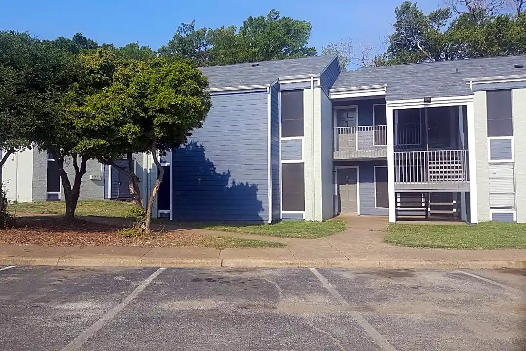 Brooklawn Springs Apartments