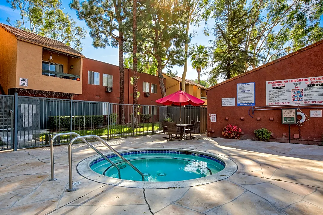 Brookhollow Apartments 2600 S Azusa Ave West Covina CA