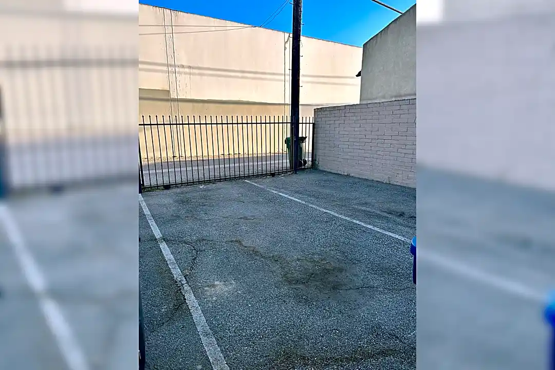 5613 Riverton Ave 5613 Riverton Ave unit 5613 Los Angeles, CA