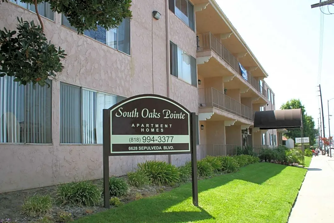 Southoaks Pointe - 6628 Sepulveda Blvd, Van Nuys, CA Apartments for Rent