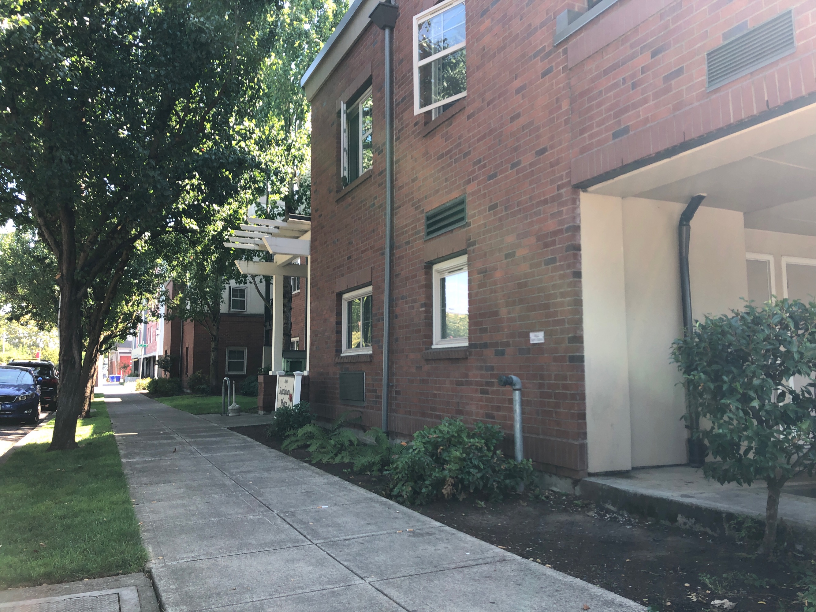 Apartments for rent at Lents 2000 in East Portland
