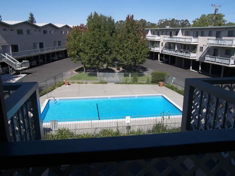 Apartments for rent at Bay Vista Apartments in West Vallejo