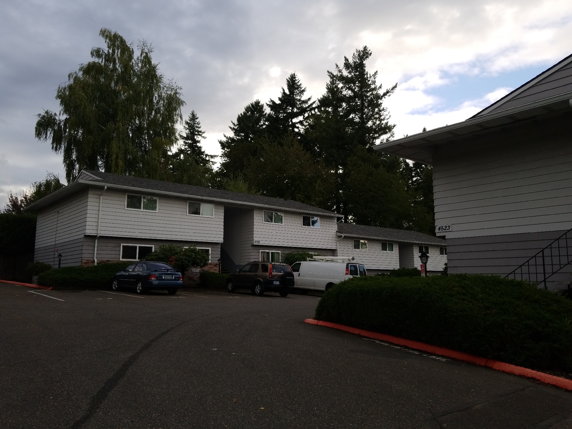 Apartments for rent at Ludon Apartments in Lair Hill