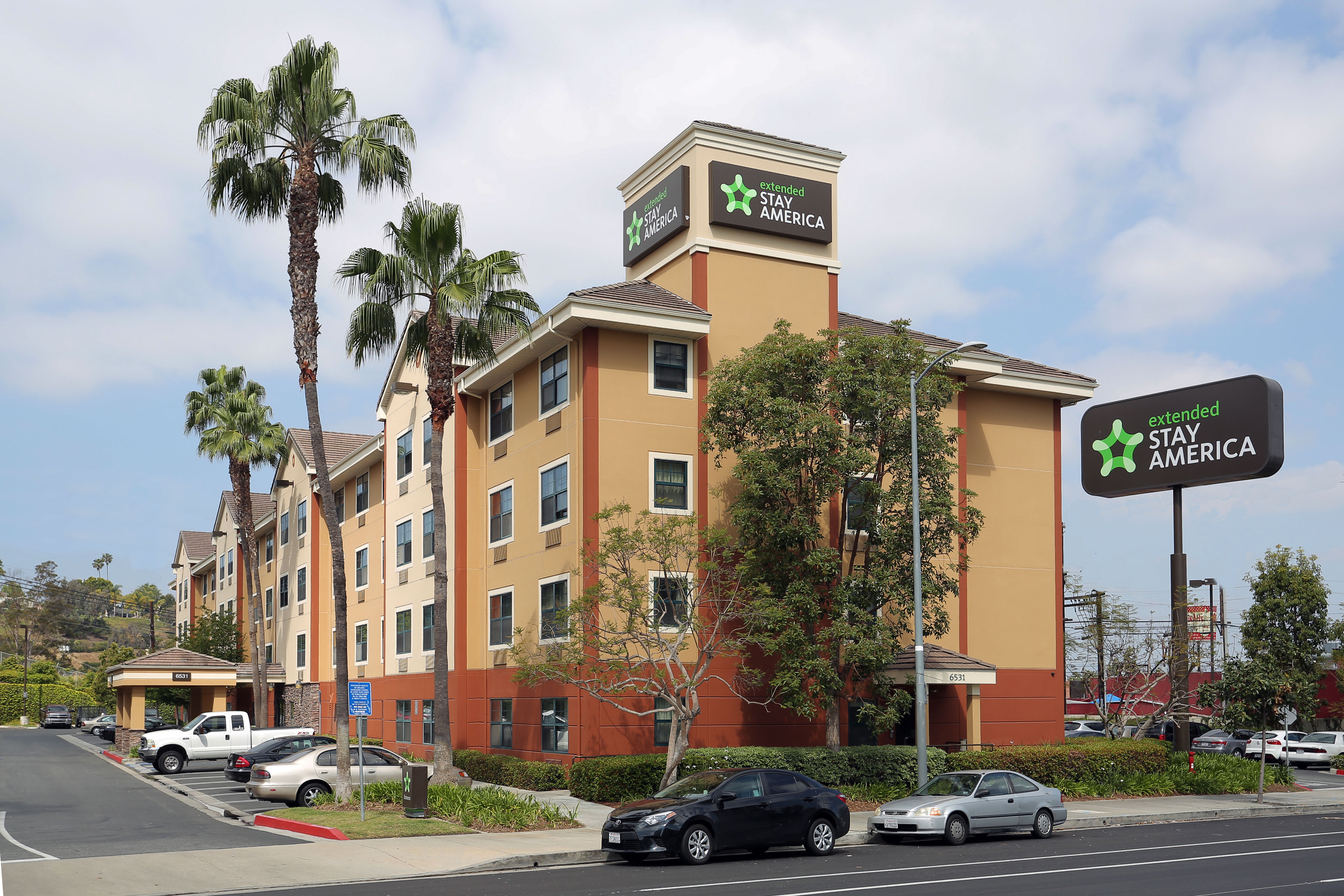 Apartments for rent at Furnished Studio - Los Angeles - LAX Airport in Silicon Beach