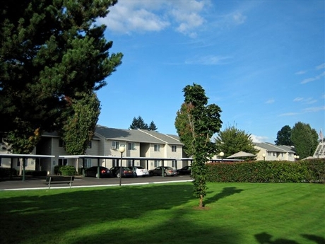 Apartments for rent at Woodspring in Metzger