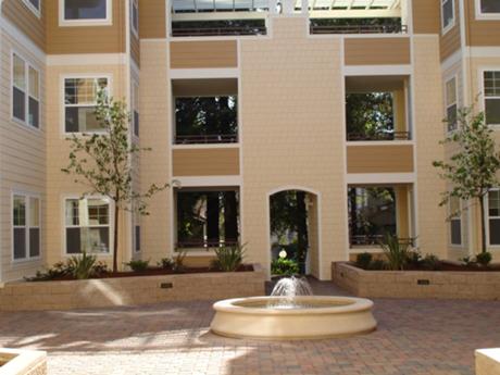 Apartments for rent at Encinal Place in Ponderosa