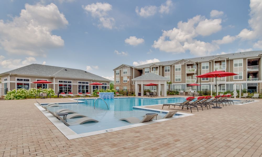 Apartments for rent at Capital Park @ Seventy-Two West in 