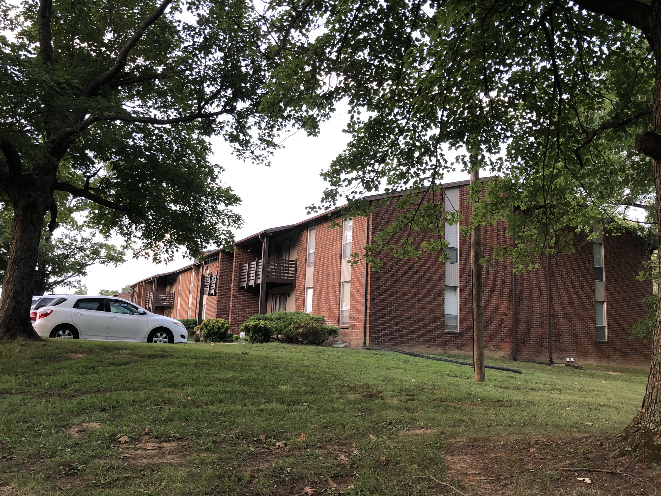 Apartments for rent at Elk Creek Manor in 
