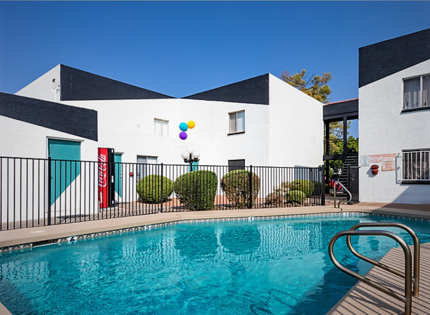 Apartments for rent at Carole Arms Apartments in Alhambra