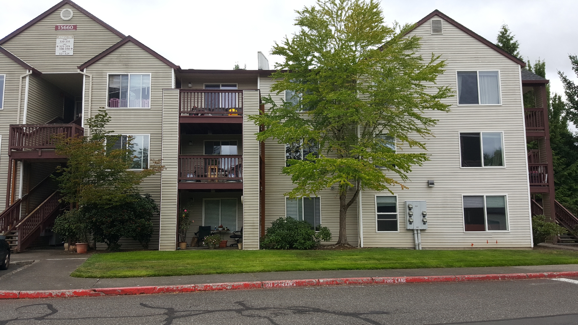 Apartments for rent at Bethany Meadows Apartments in Bethany