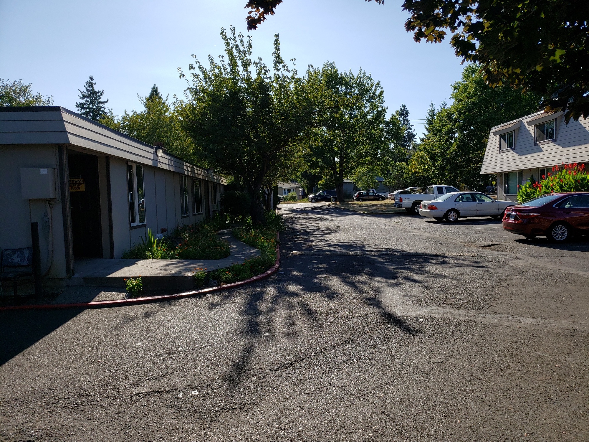 Apartments for rent at La Hacienda in Brentwood-Darlington