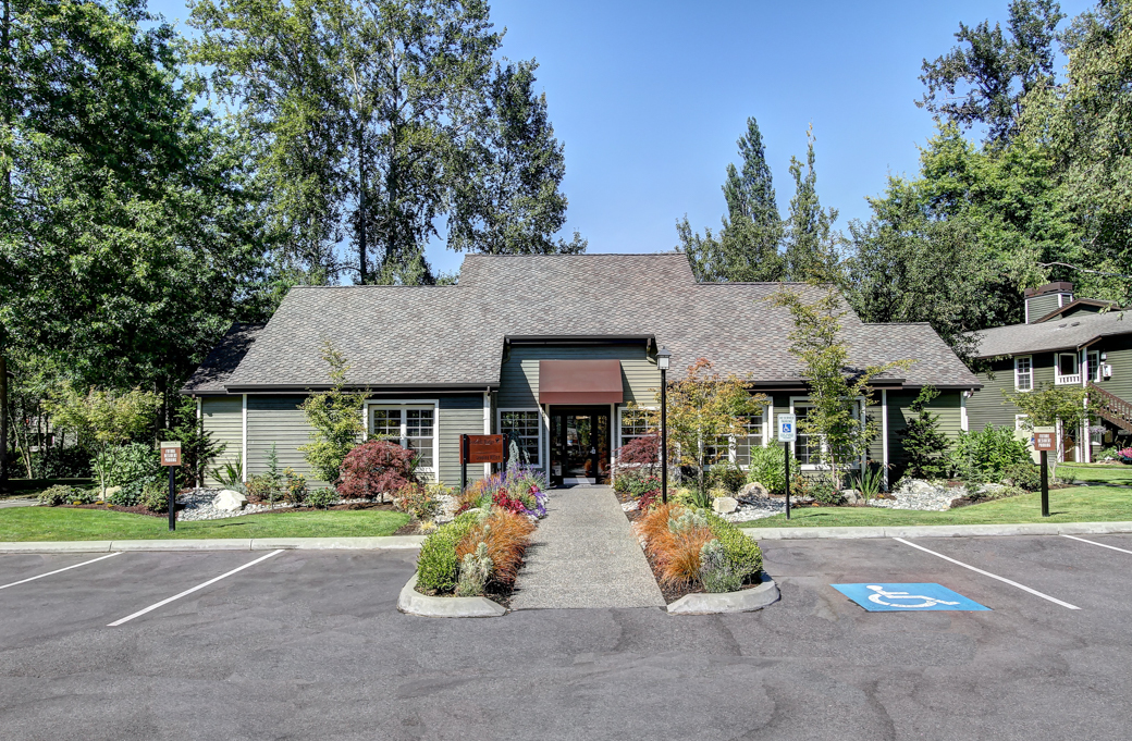 Apartments for rent at Bothell Ridge in Thrasher's Corner-Red Hawk