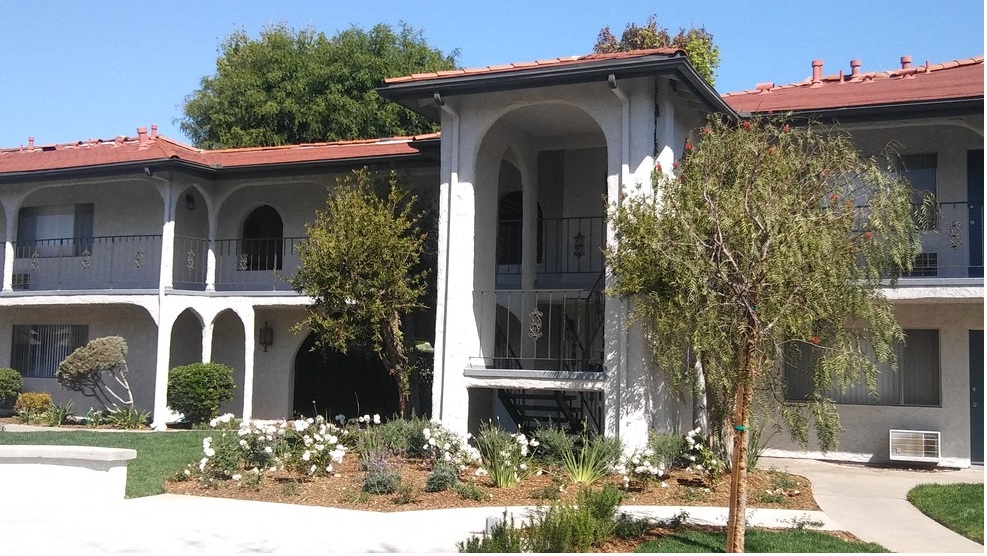 Apartments for rent at Villa Tramonti Apartment Homes in North San Gabriel