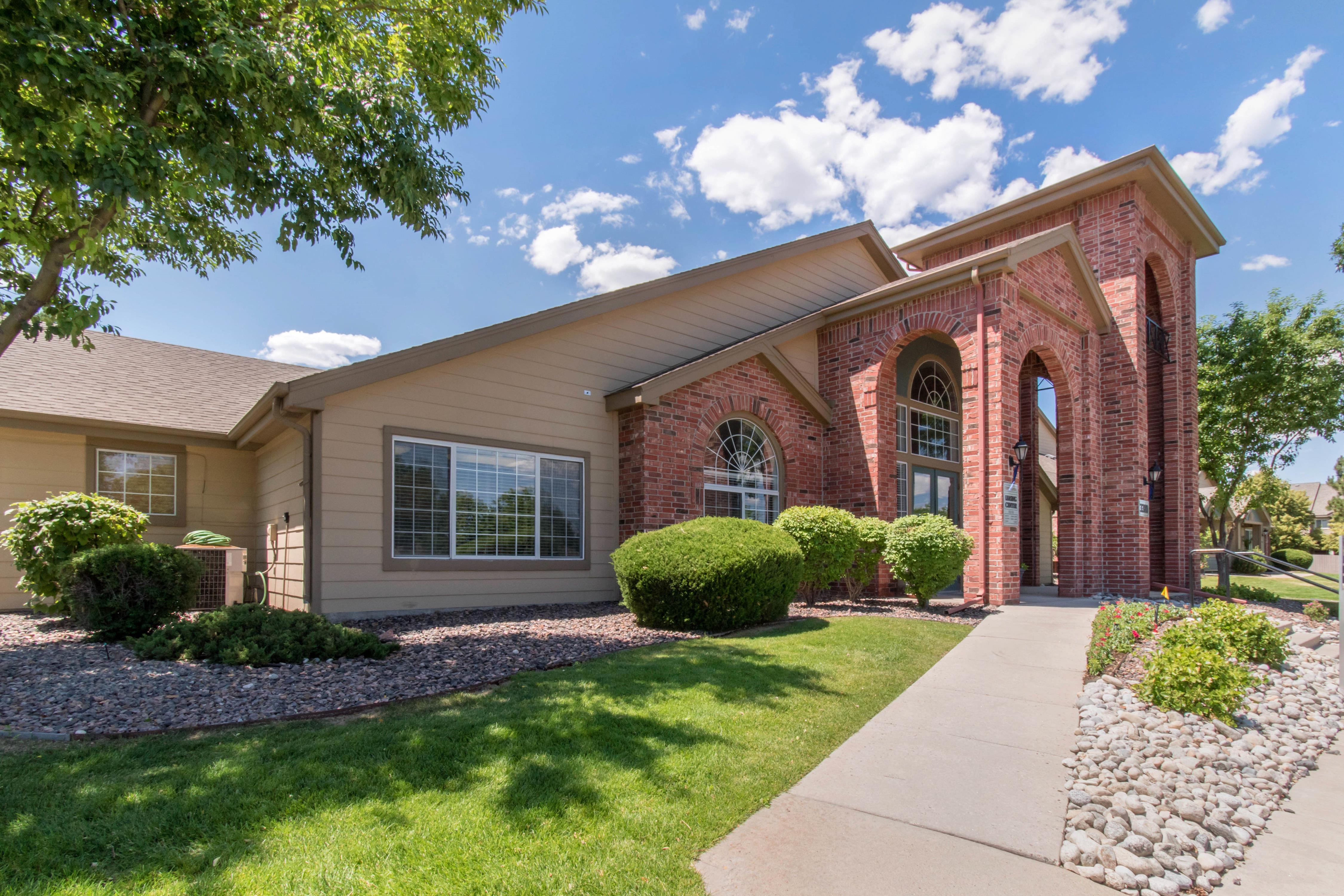 Apartments for rent at Arium at Highlands Ranch in Northridge