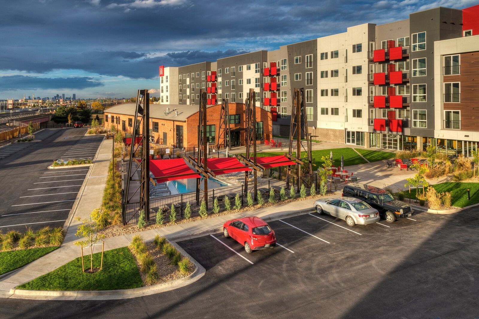Apartments for rent at Oxford Station Apartments in Oxford Station