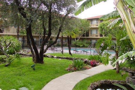 Apartments for rent at Waterstone at Pasadena in Southeast Pasadena