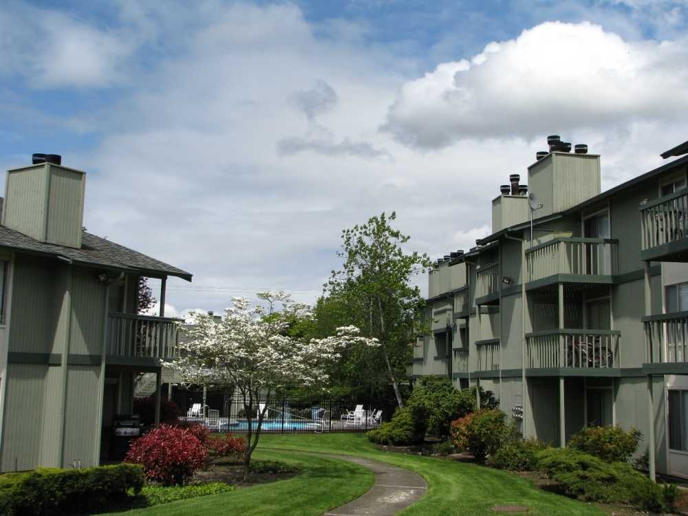 Apartments for rent at Kentbrook Apartments in East Hill