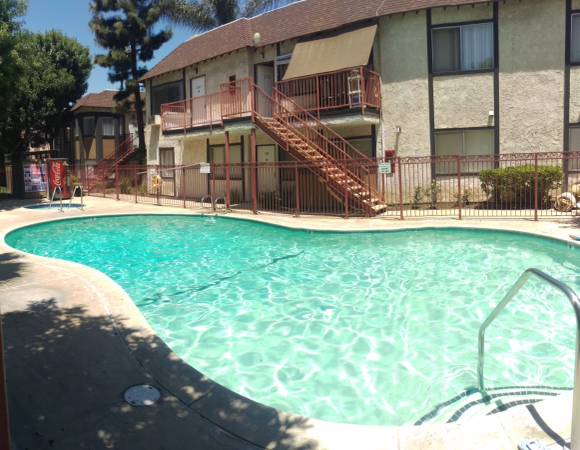 Apartments for rent at Brooktree Estate in South Valley