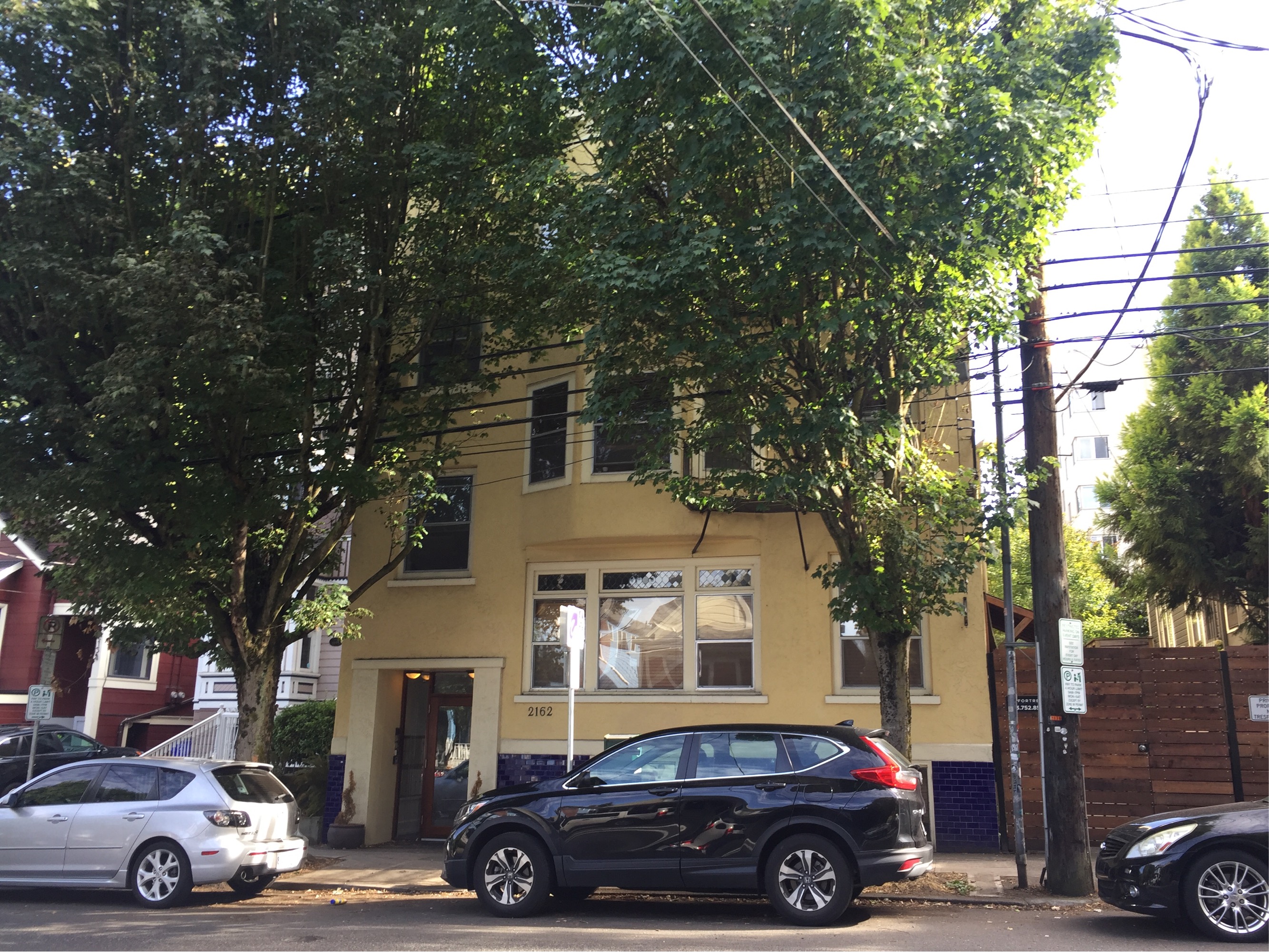 Apartments for rent at Chardonnay Apartments in Alphabet District