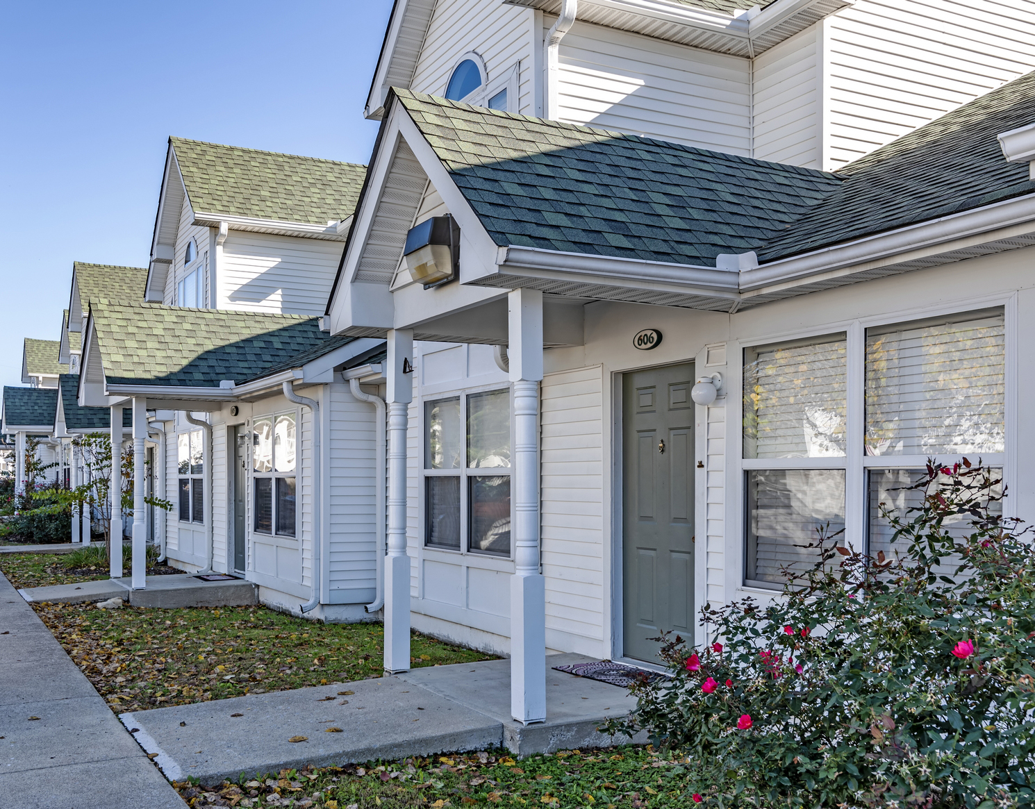 Apartments for rent at Keystone Farms at Brentwood in Southeast Nashville