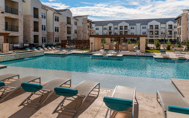 Apartments for rent at Mccarty Commons in 