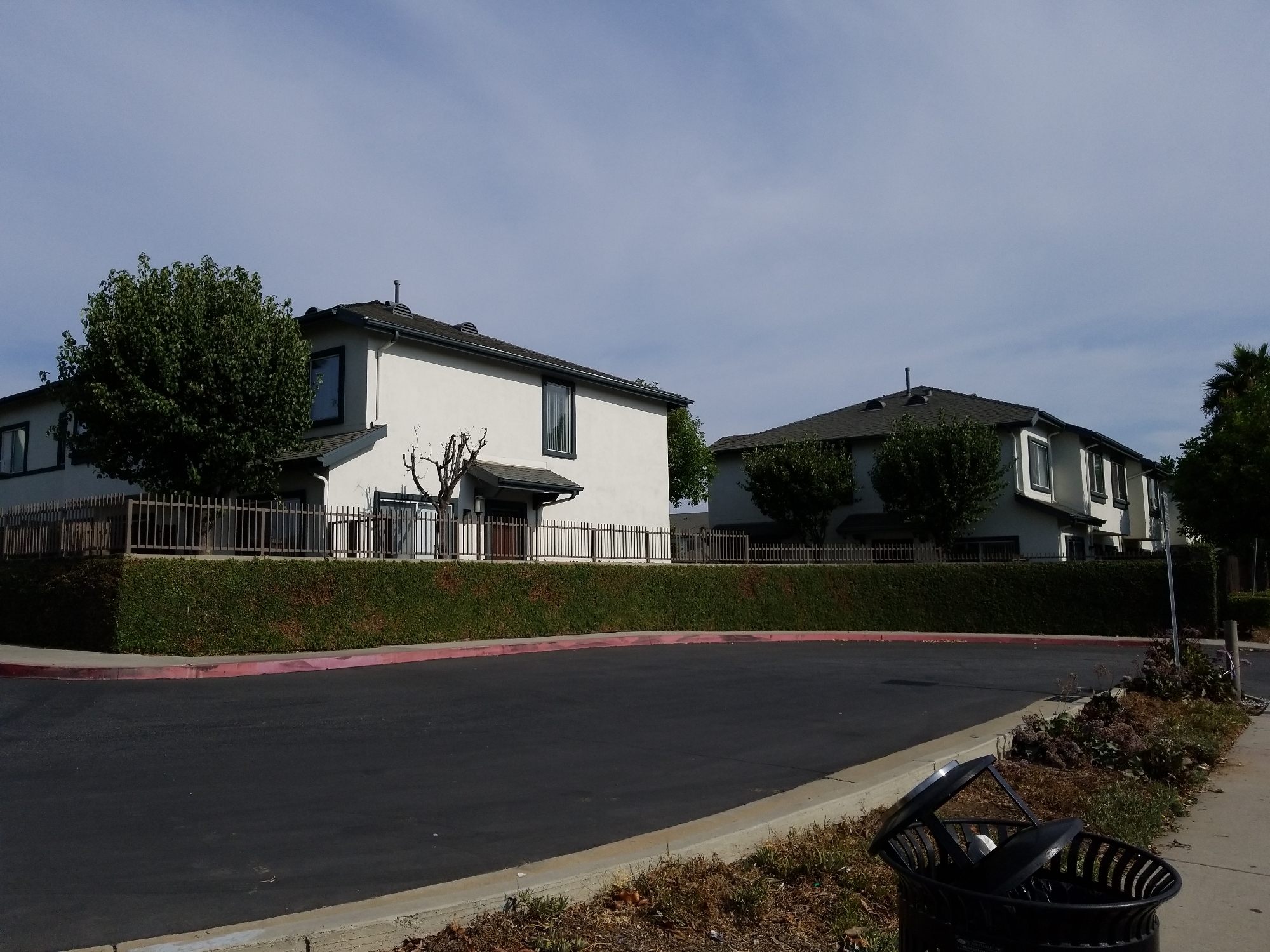 Apartments for rent at Sun Sage Homes in 
