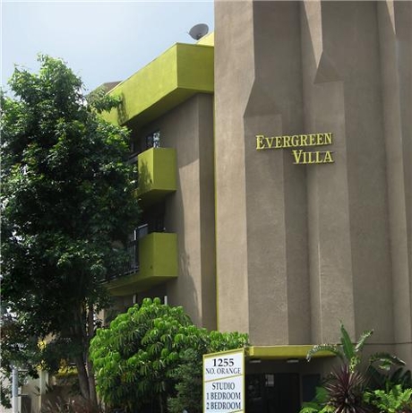 Apartments for rent at Evergreen Villas in Central La