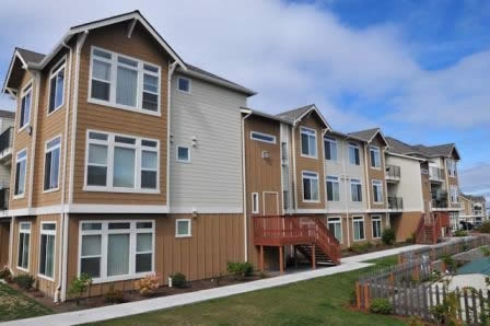 Apartments for rent at Harleen Court Apartments in Westmont