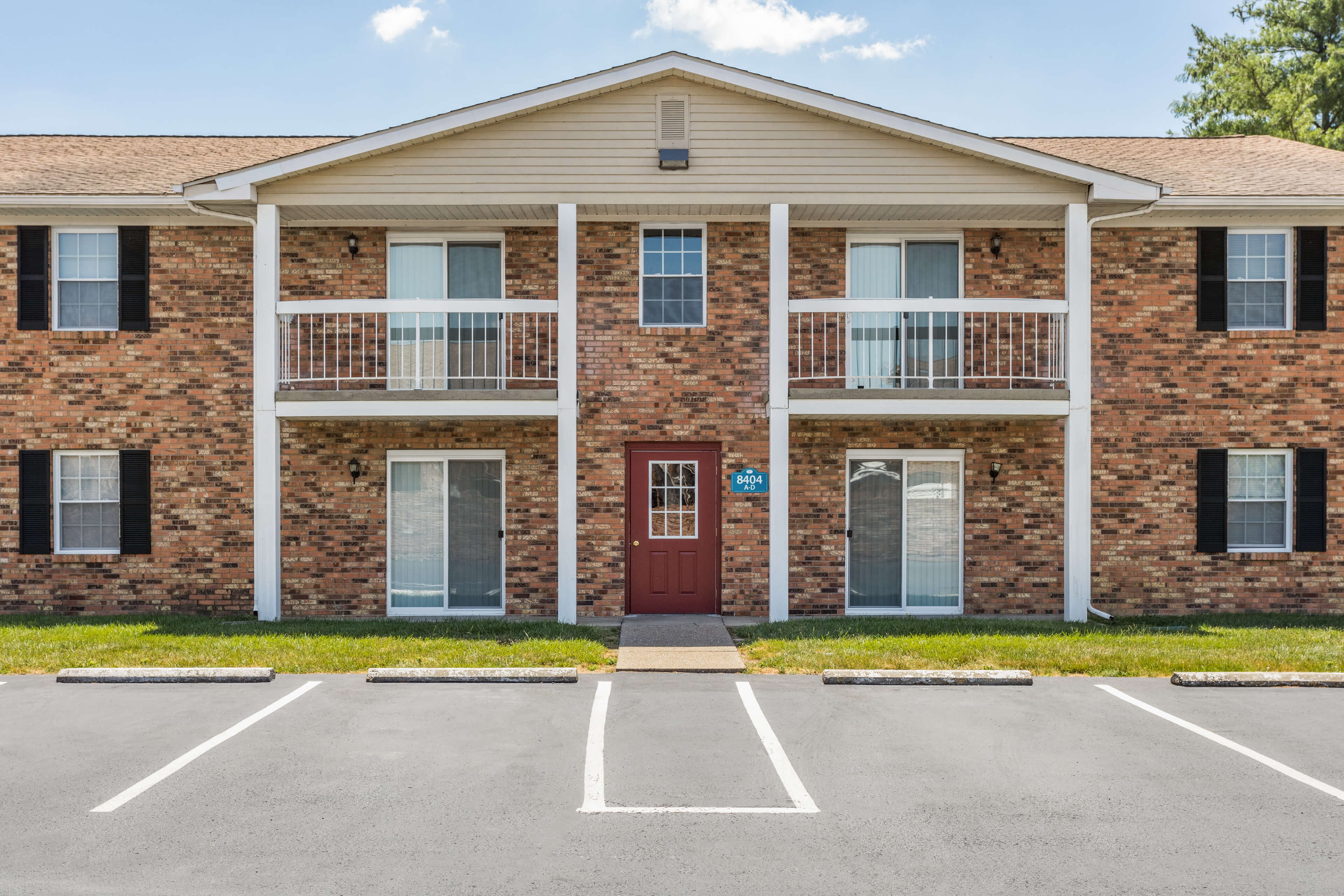 Apartments for rent at Regency Club in Evansville East Side