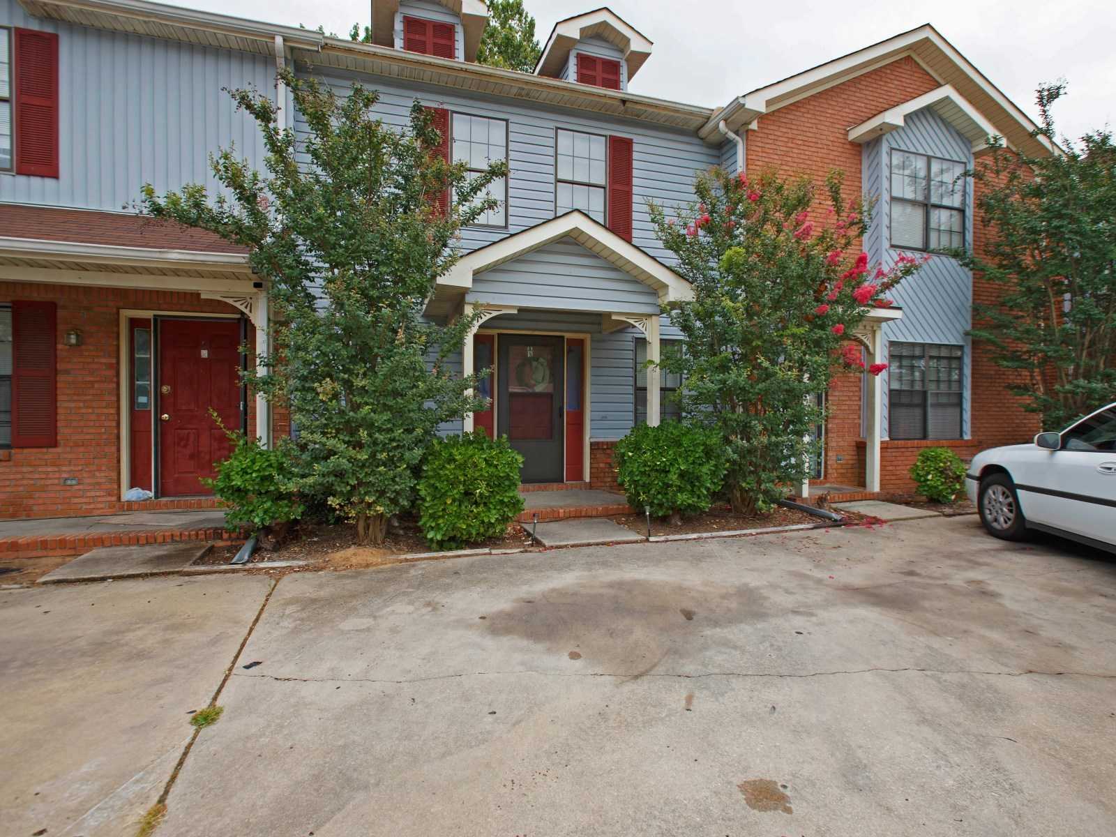Apartments for rent at Henry Rentals in 