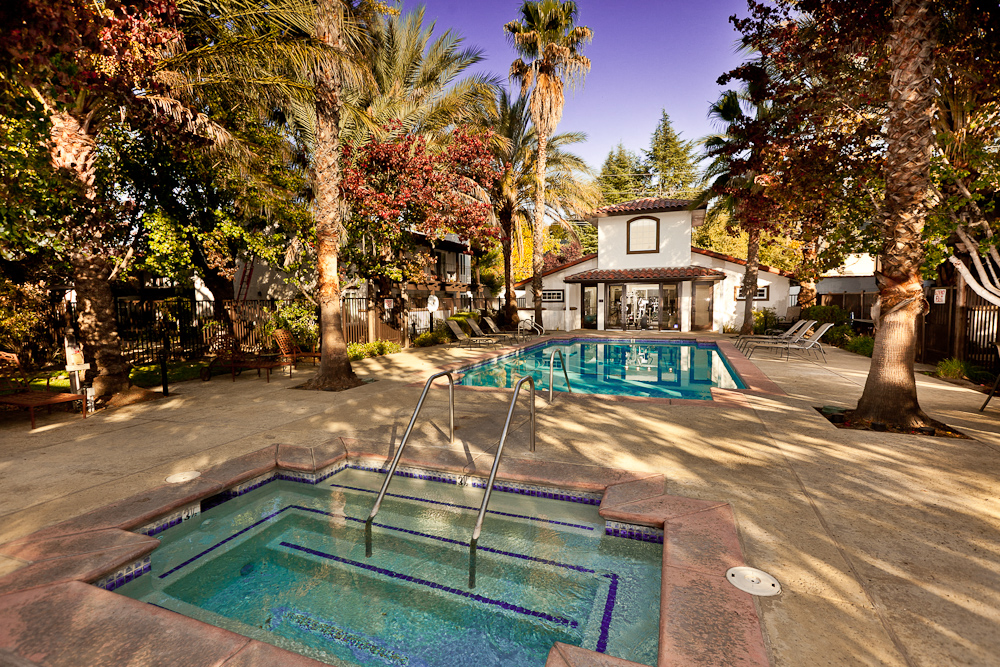 Apartments for rent at Montecito Villas in Woodside