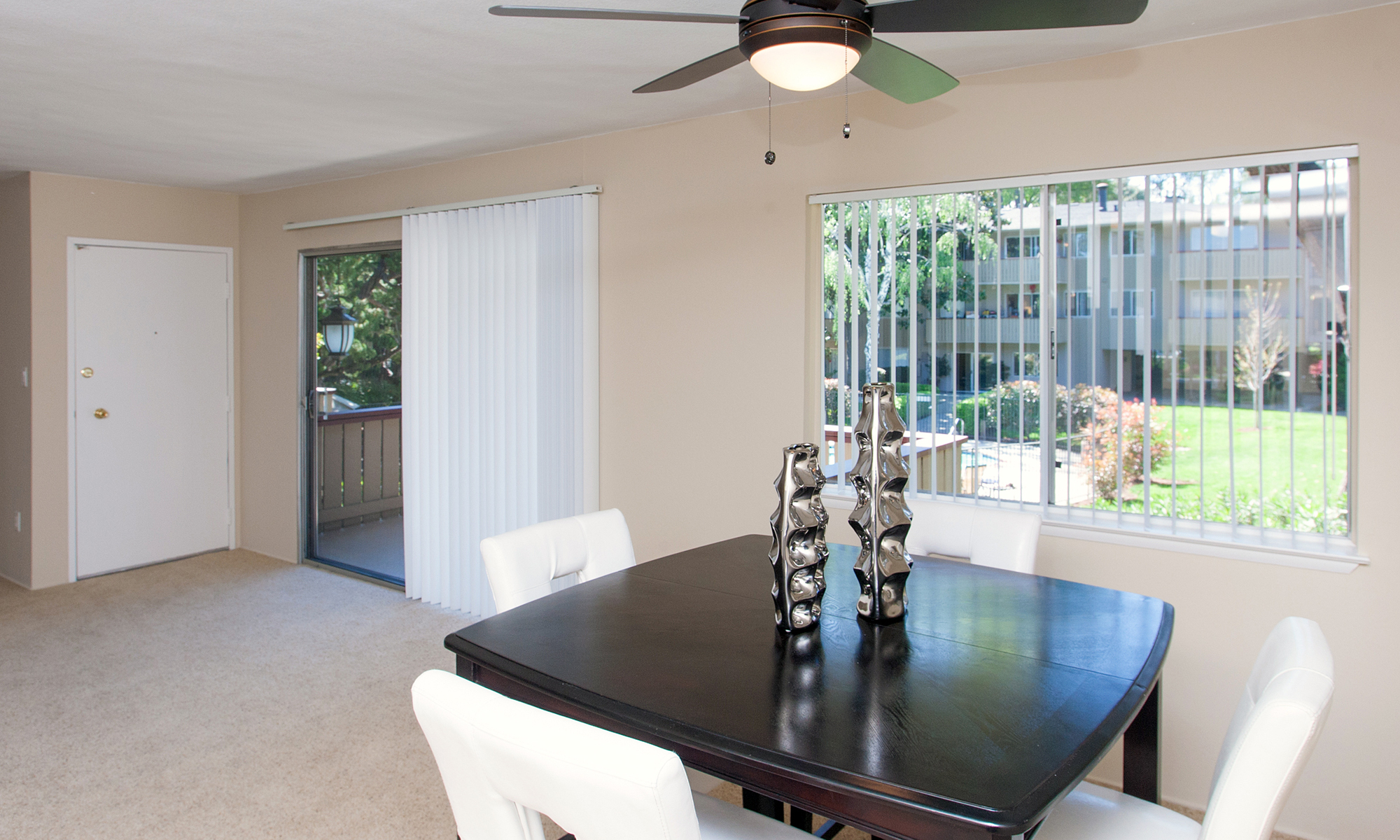 Apartments for rent at Stanford Villa in 