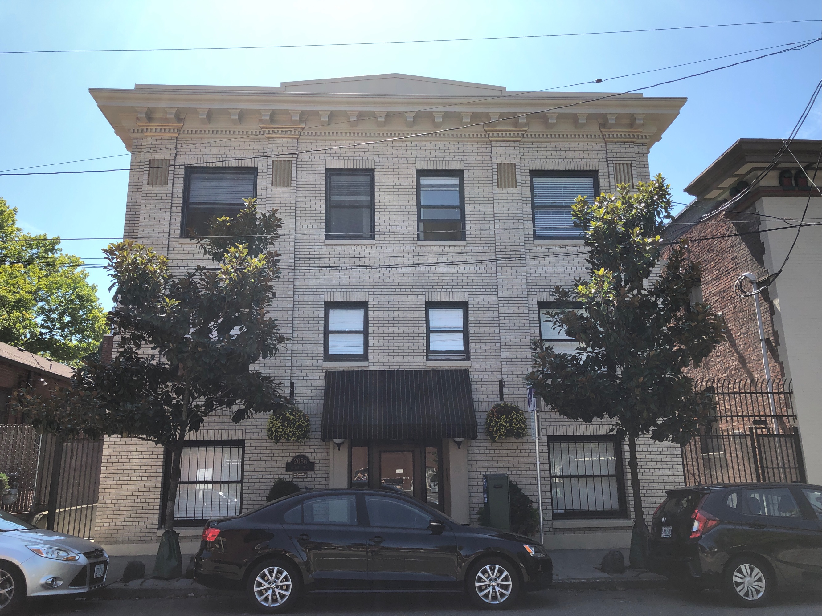 Apartments for rent at Classic Apartment in Alphabet District