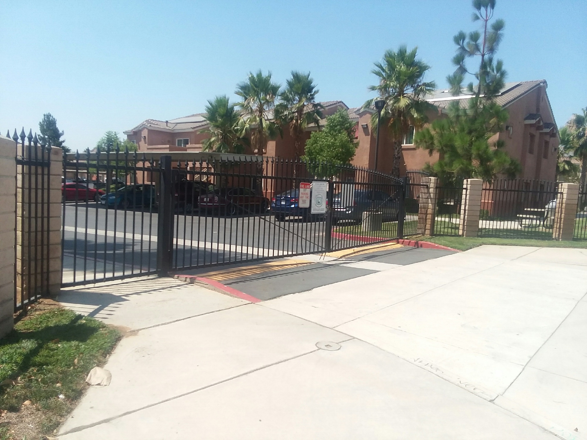 Apartments for rent at Cottonwood Place Apartments in 