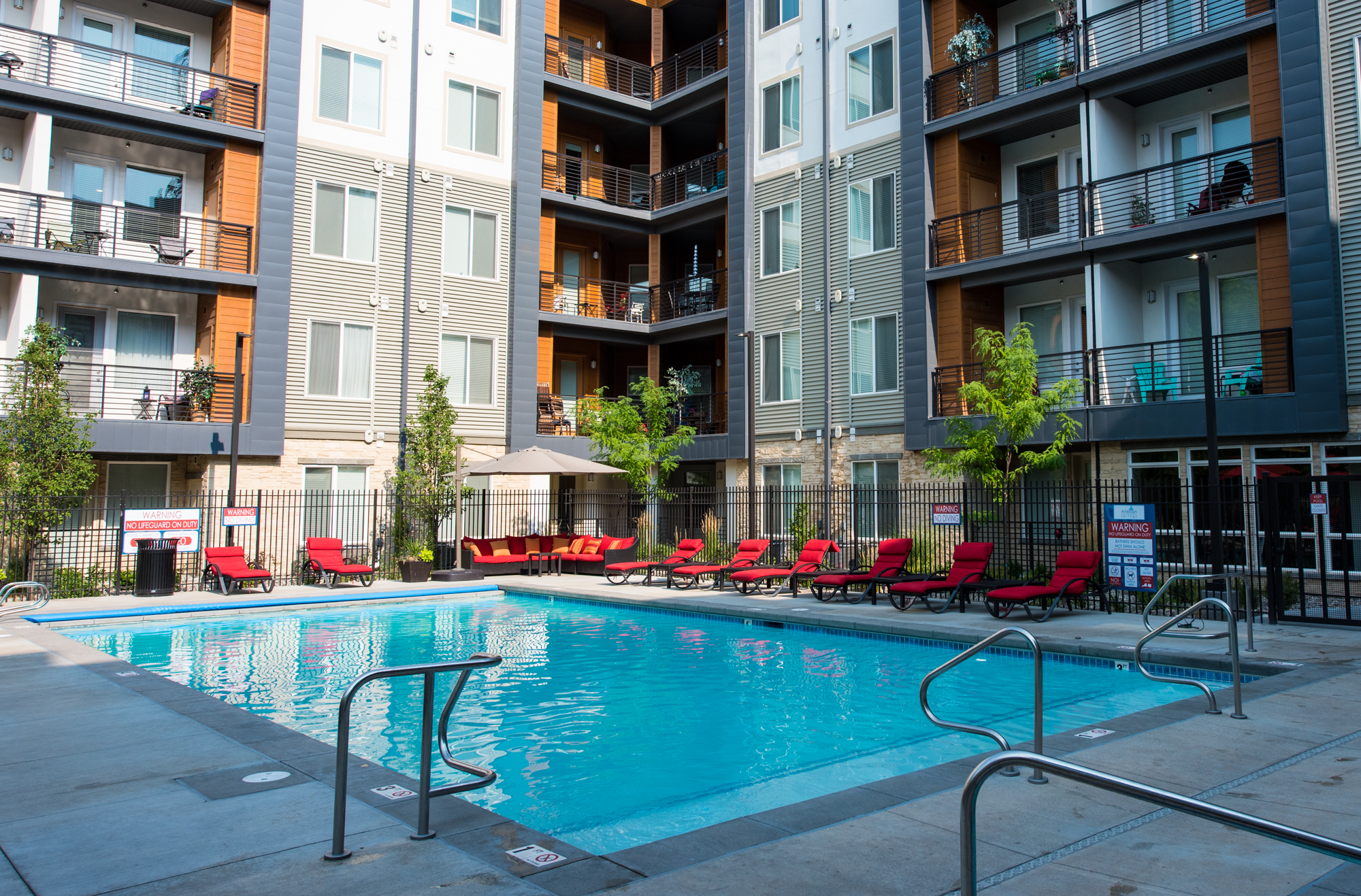 Apartments for rent at Artesian Springs in Midvalley