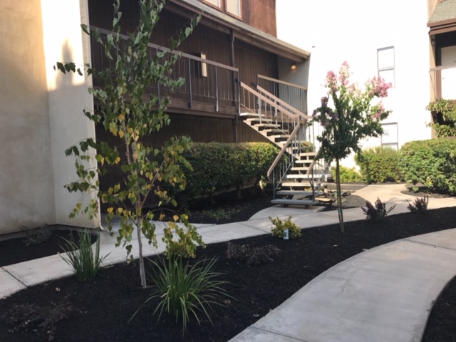 Apartments for rent at Lakeside Village Apartments in 