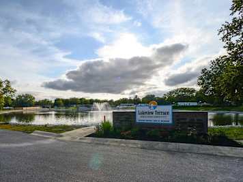 Lakeview Terrace Apartments Kansas City Mo 64118