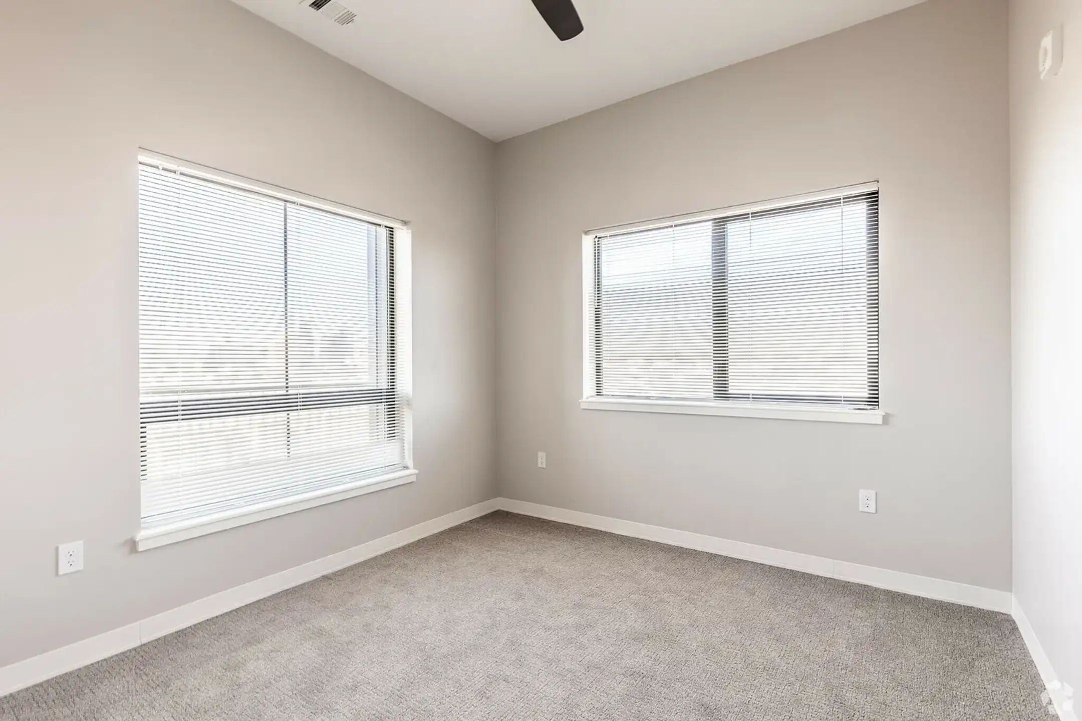 One Nine Vine Apartments - Kansas City, MO