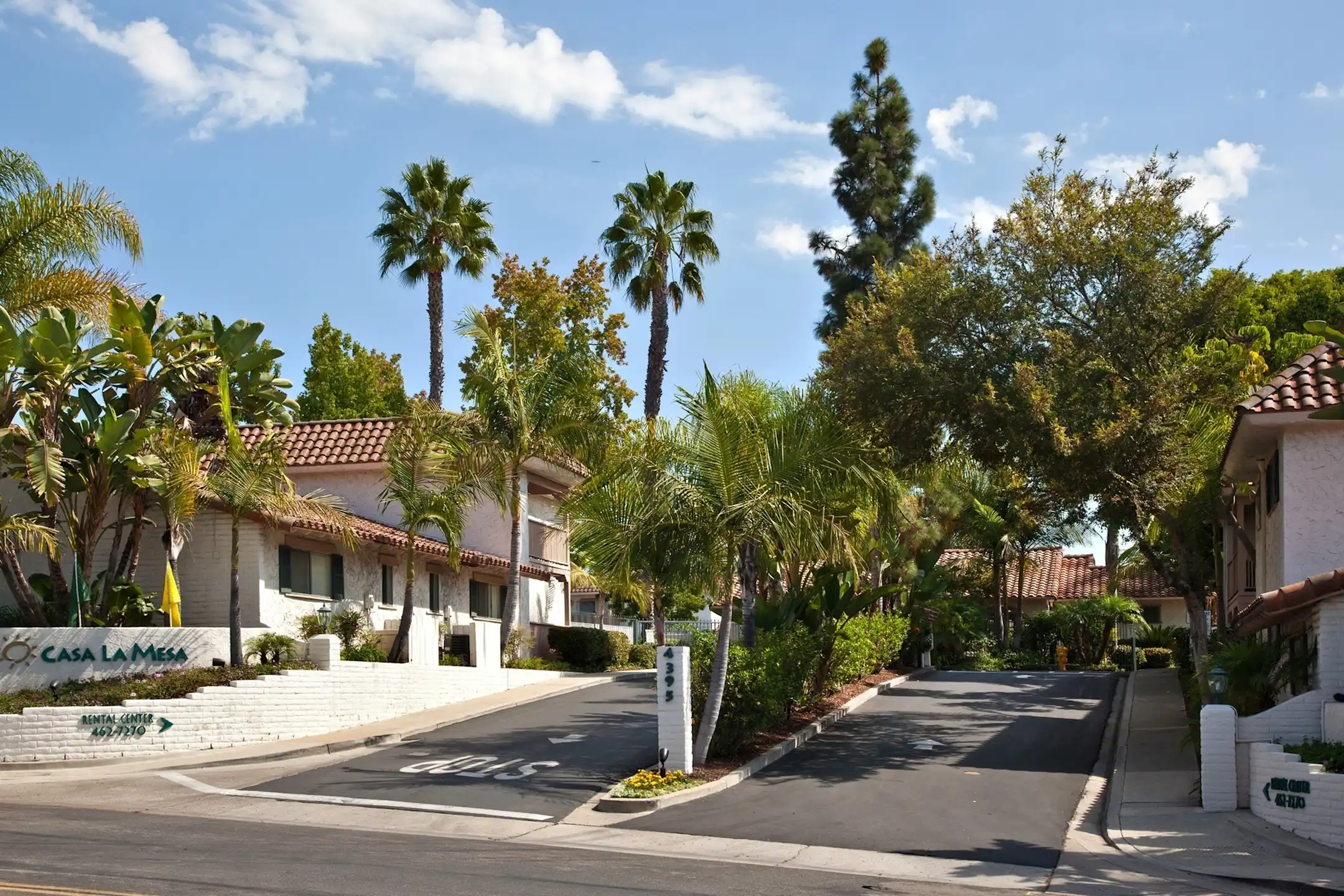 Casa La Mesa Apartments - La Mesa, CA 91942