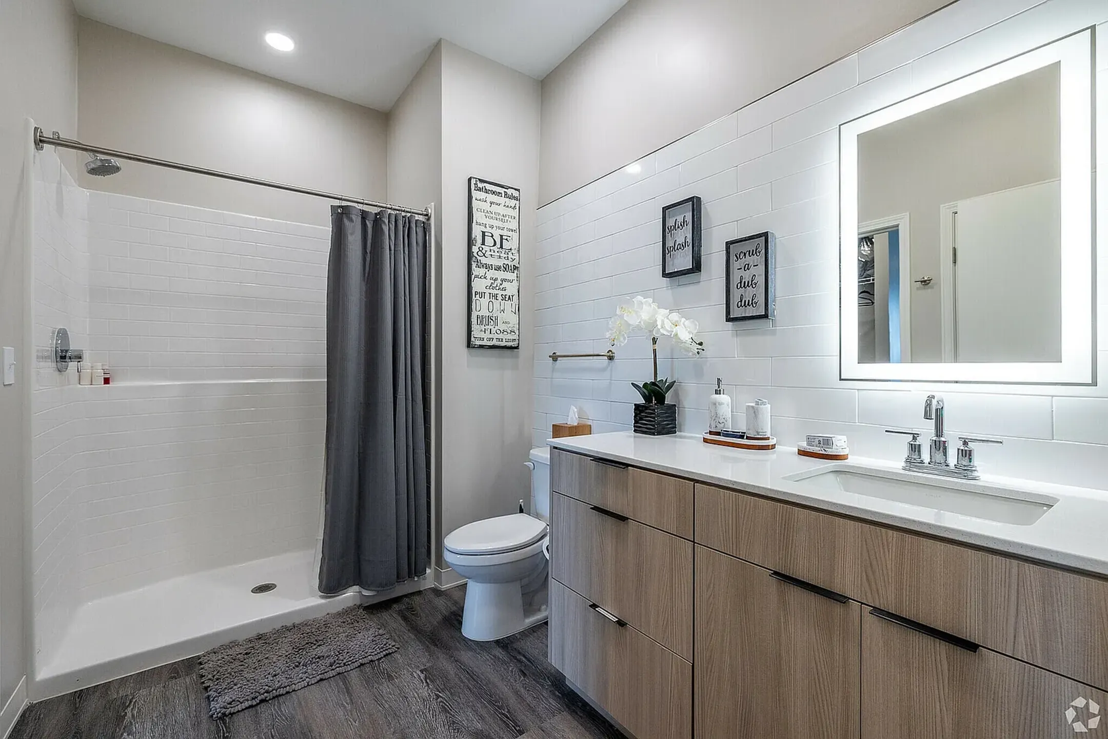 One Nine Vine Apartments - Kansas City, MO