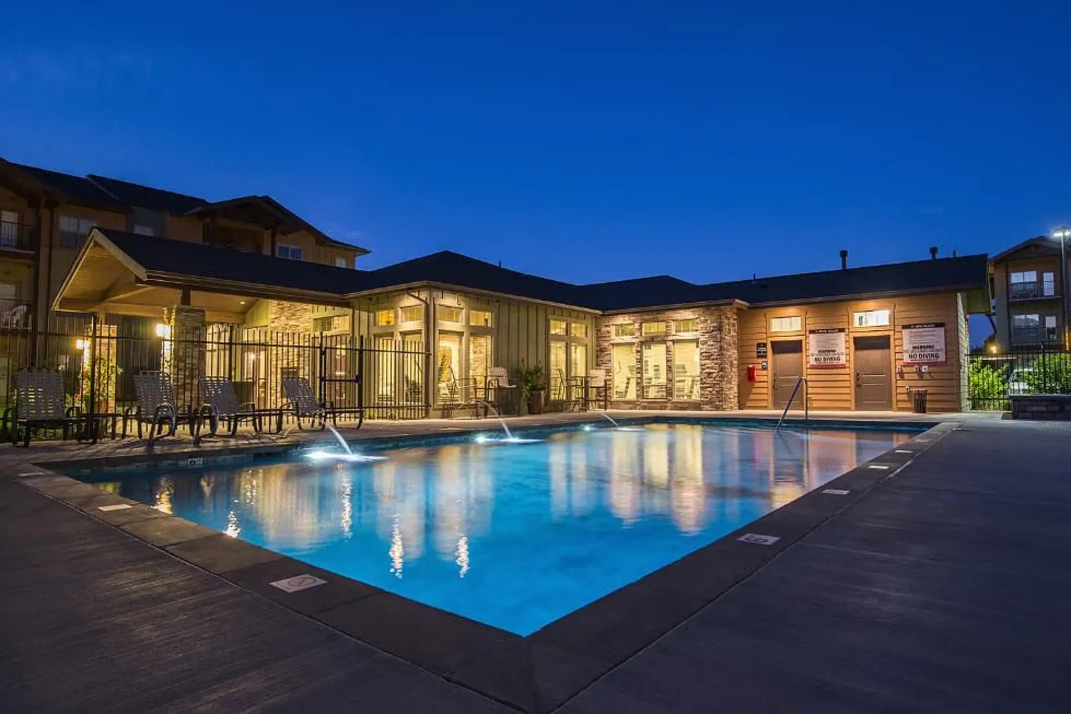 retreat-at-union-square-boise-id-83709-apartmentguide