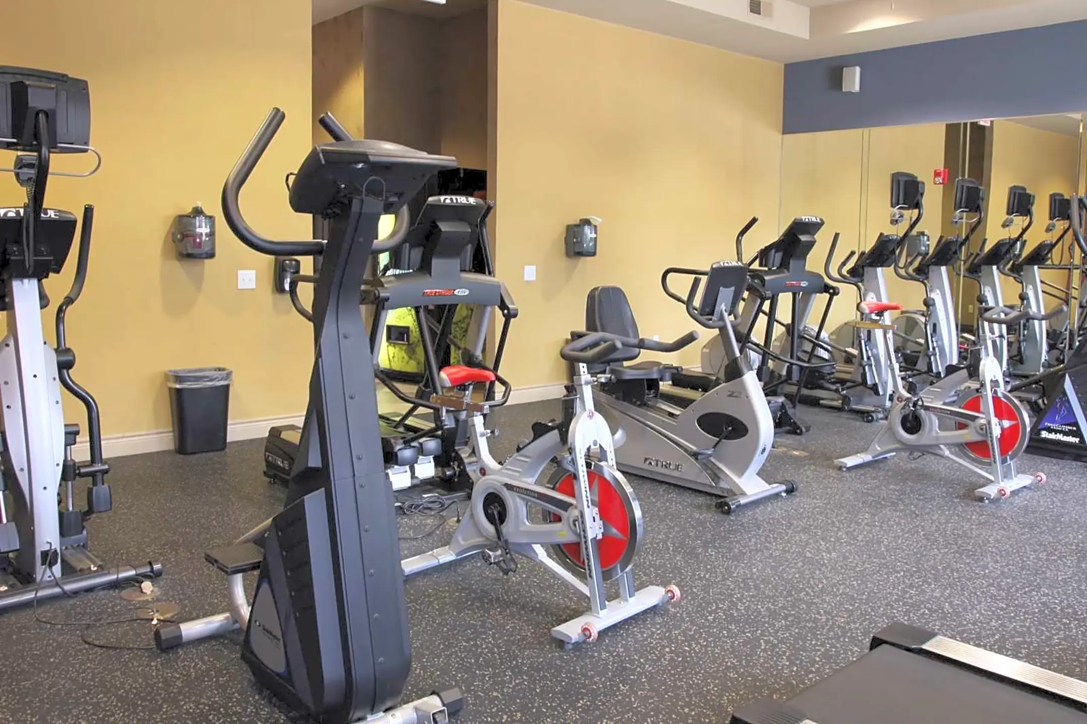 Callaway Villas - 305 Marion Pugh Dr - College Station, TX Rent.