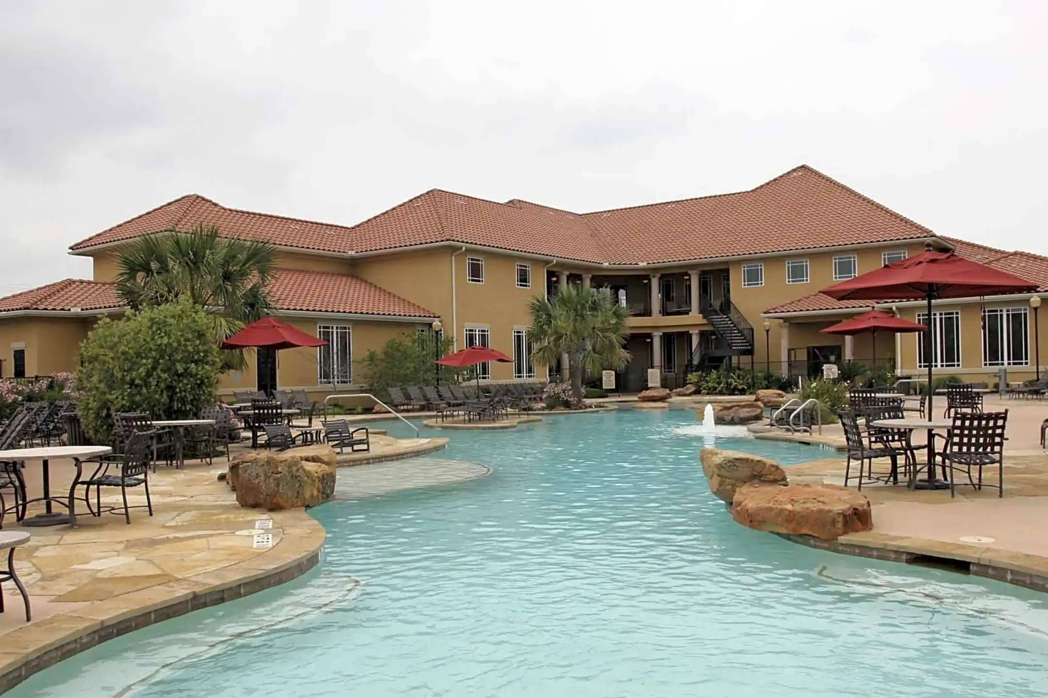 Callaway Villas - 305 Marion Pugh Dr - College Station, TX Rent.